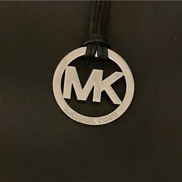 MICHAEL KORS HANDBAG - Picture 3 of 6